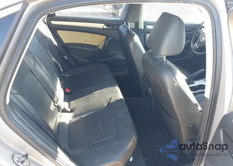 2013 Volkswagen Passat 2.5L Se z USA, uszkodzony, nr VIN 1VWBH7A37DC138705